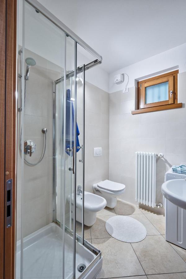 Casa Alessandro Con Piscina Lago Di Garda Salionze Eksteriør bilde