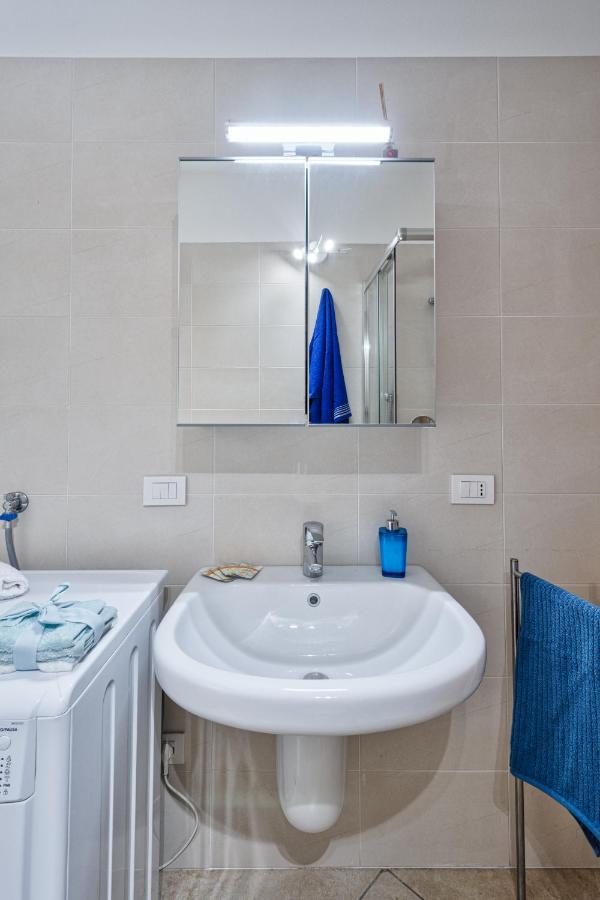 Casa Alessandro Con Piscina Lago Di Garda Salionze Eksteriør bilde